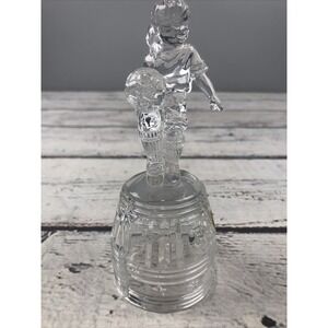 Princess House Moments Pride Full Lead Crystal Glass Girl Soccer Player Figurine